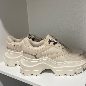 Platforms from Lulus